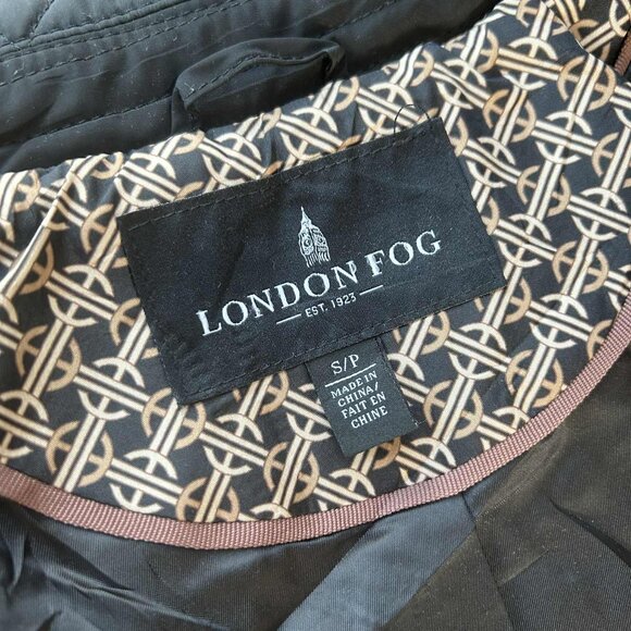 London Fog Black Quilted Field Jacket w/ Removable Hood and Gold Hardware – US S - Picture 15 of 15